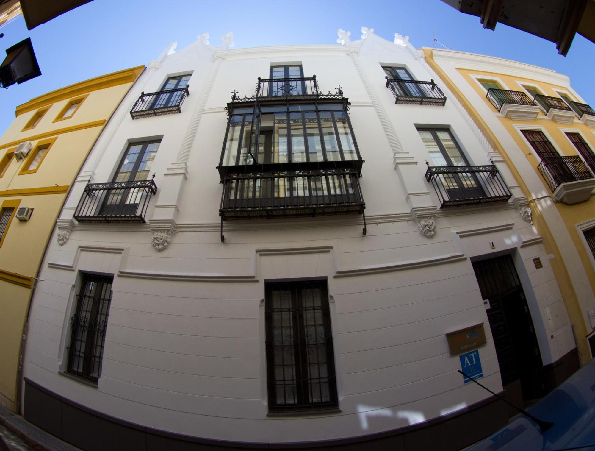 Life Apartments Alberto Lista Σεβίλλη Εξωτερικό φωτογραφία